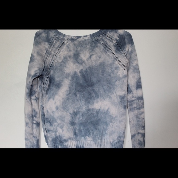 American Eagle sweater - Picture 1 of 4